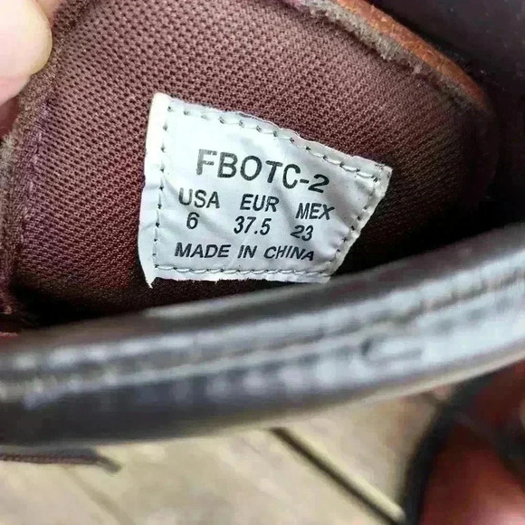 Outback lace up boot - Picture 3 of 9